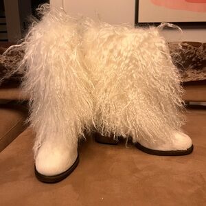 BearPaw Boticia Mongolian lamb fur cowhide cow hair leather boots size 7